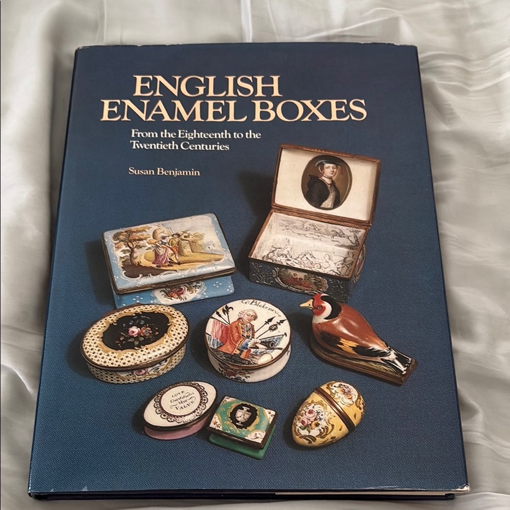 English Enamel Boxes Art Book